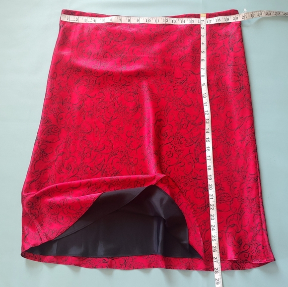 Sandra Silk Rich Red Black Midi Skirt - Picture 4 of 7